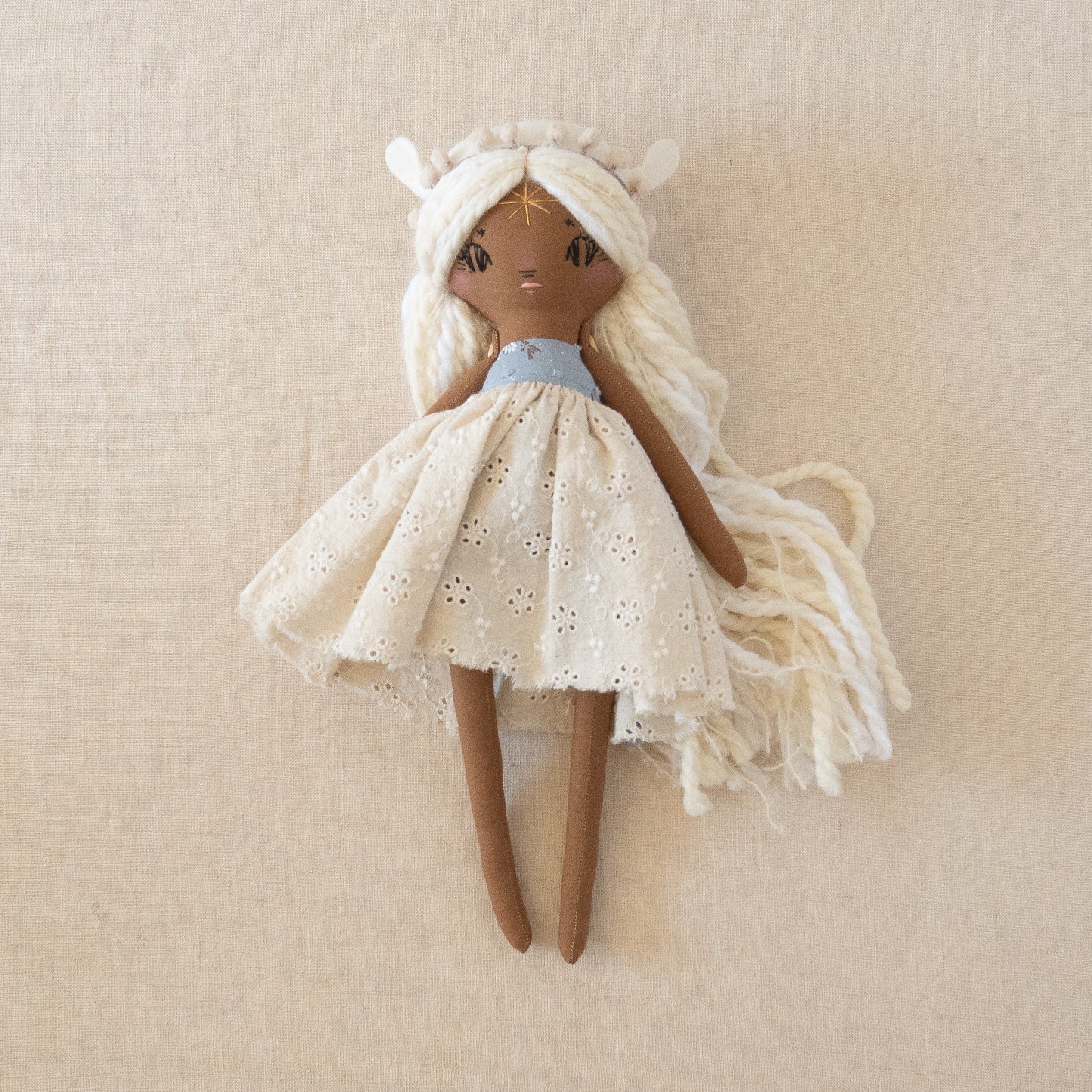 sea foam ghost pixie