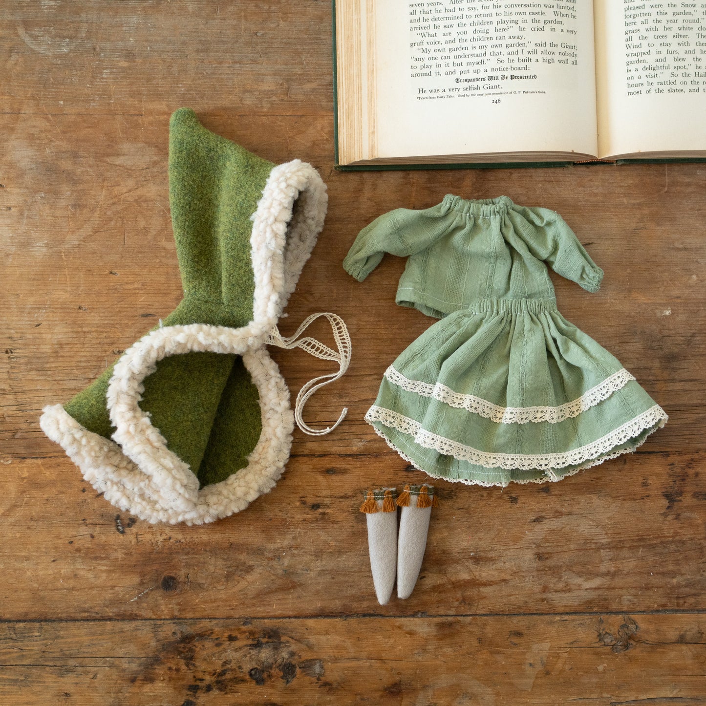 folktale clothing bundle 9