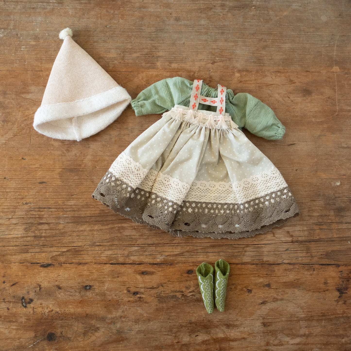 folktale clothing bundle 13