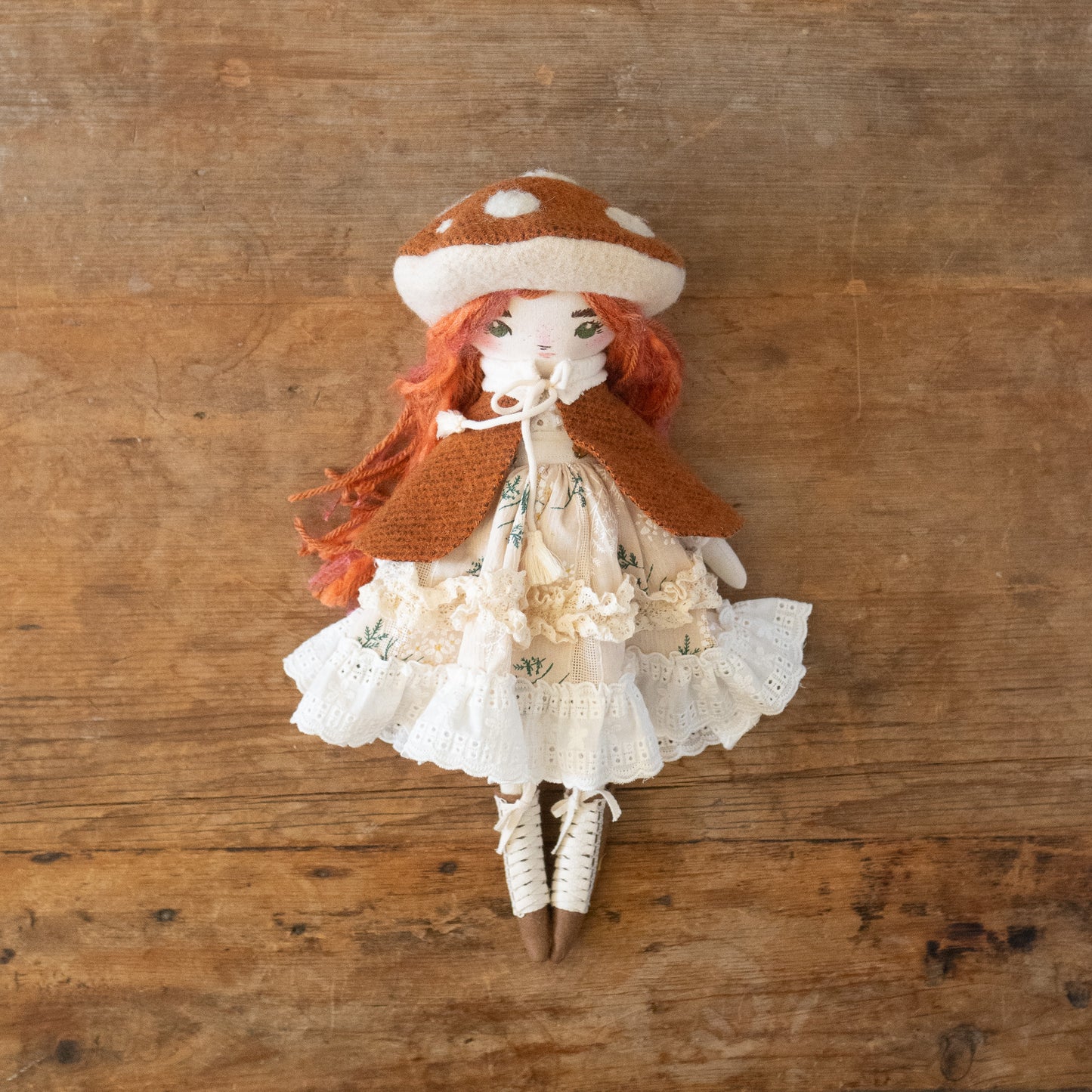 maitake mushroom fairytale girl