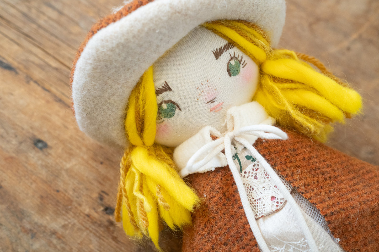 russula fairytale girl