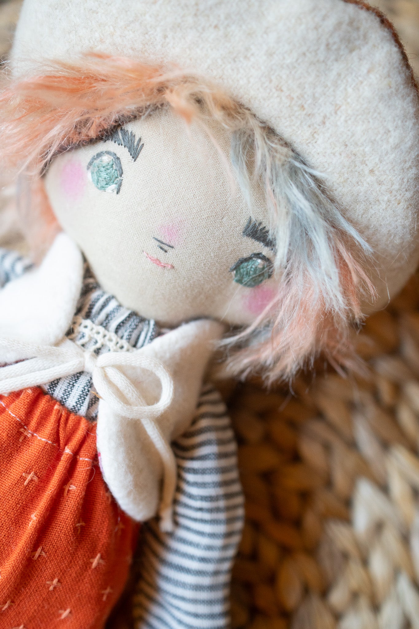 forage mushroom fairytale boy