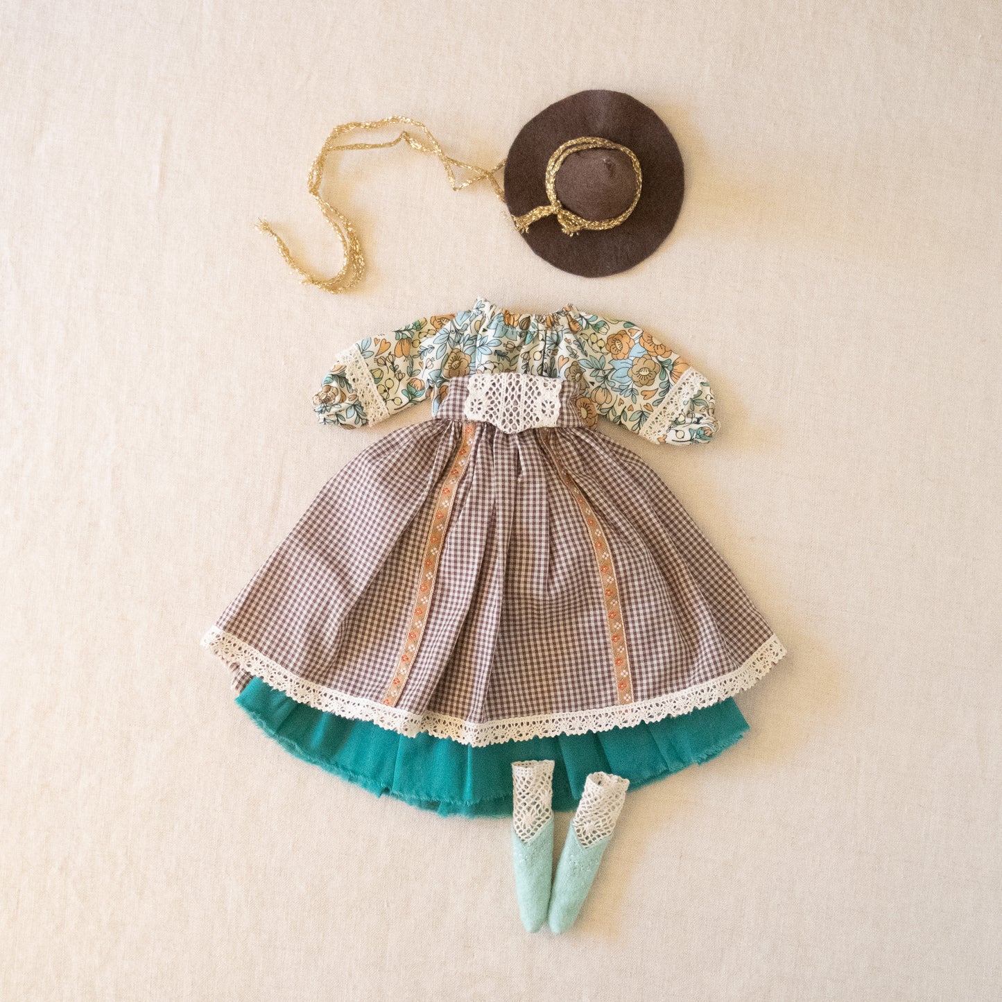 bookish outfit set