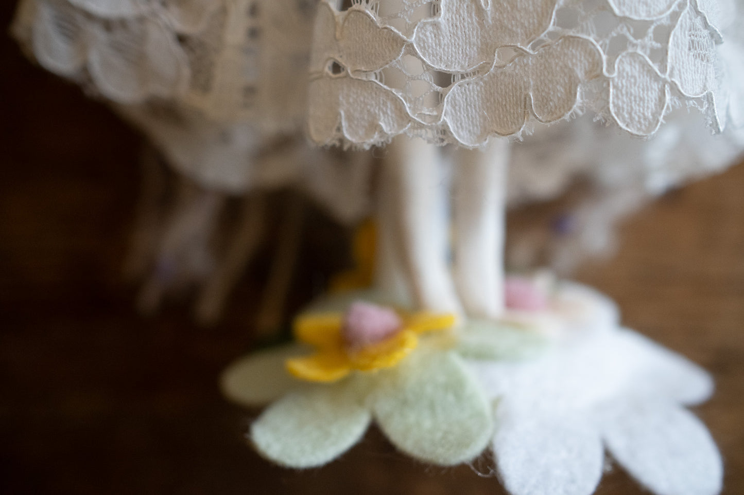 dandelion puff wee pixie