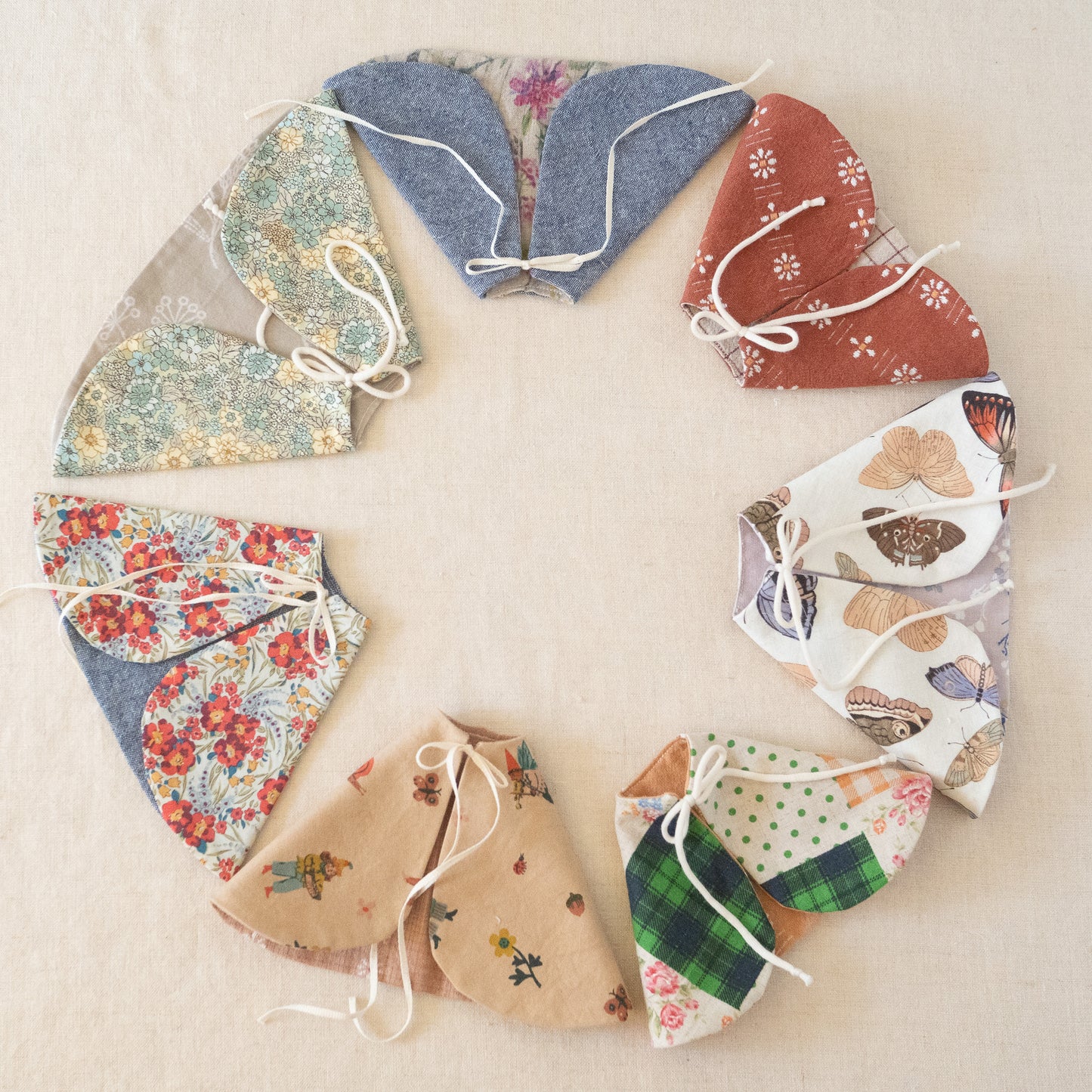 clarabell reversible capelet