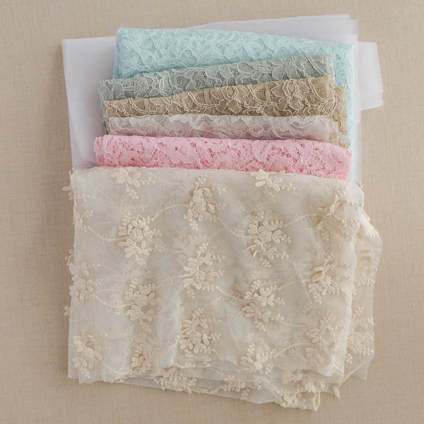 Fabric Scrap Box (yardage and felt)