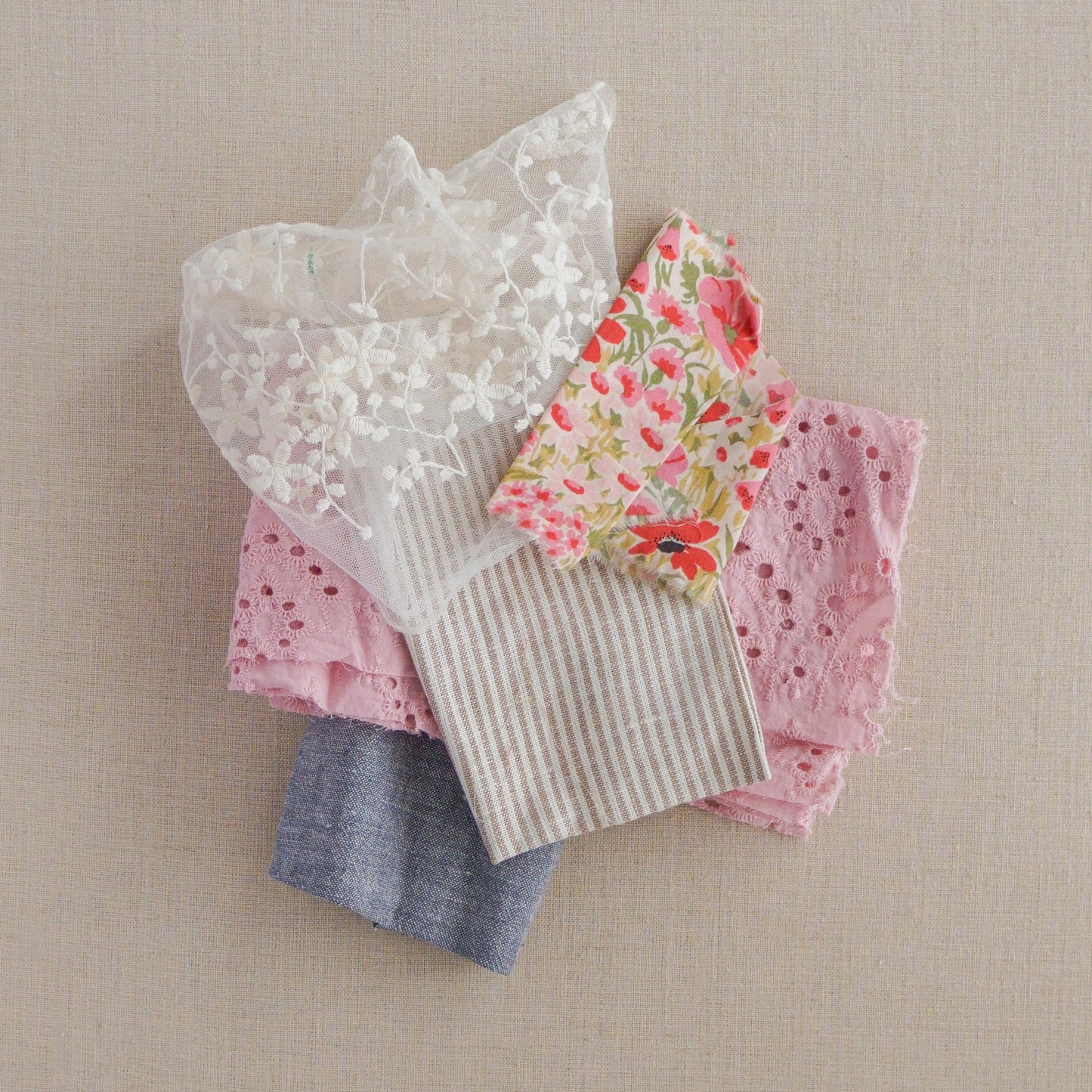 Fabric Scrap Box (yardage and felt)