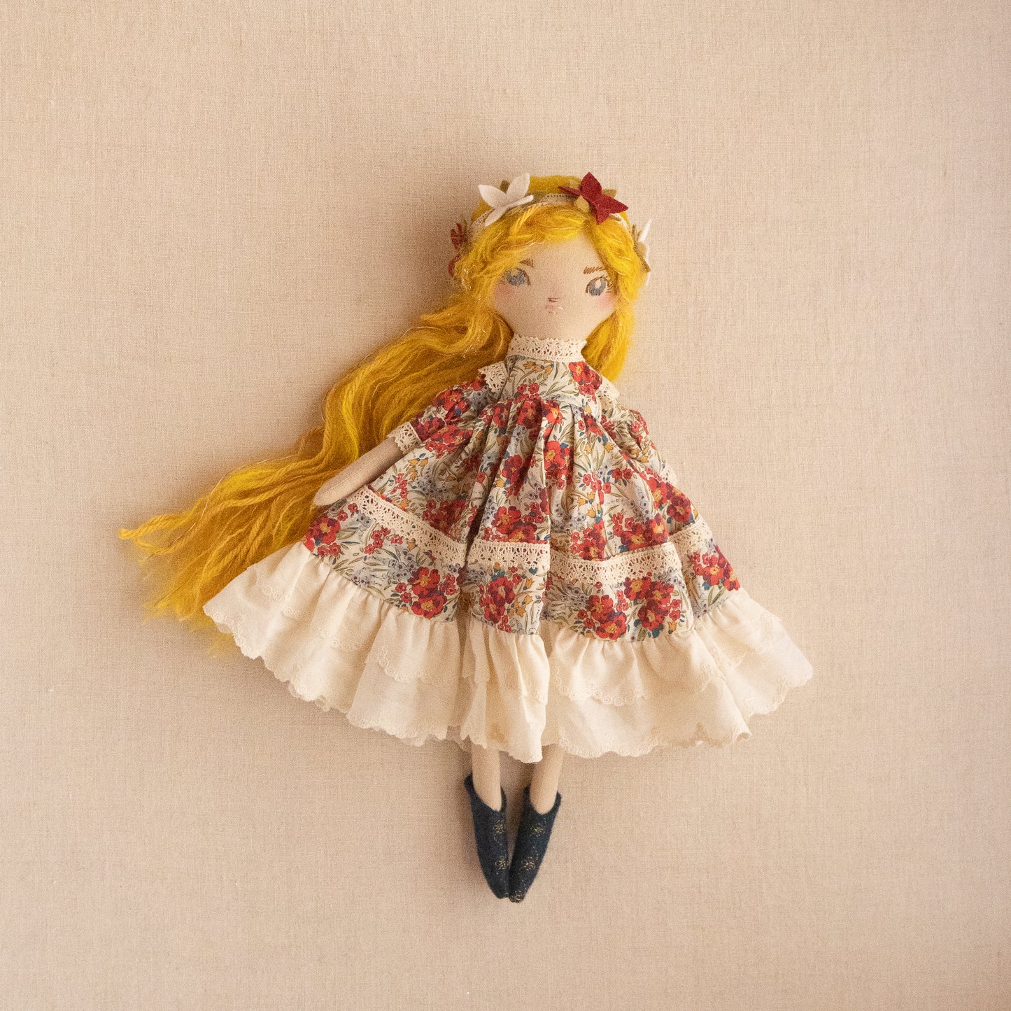 goldie fairytale girl