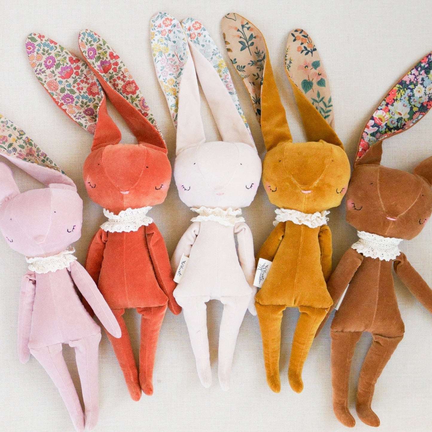 Cuddle Bunny - velvet
