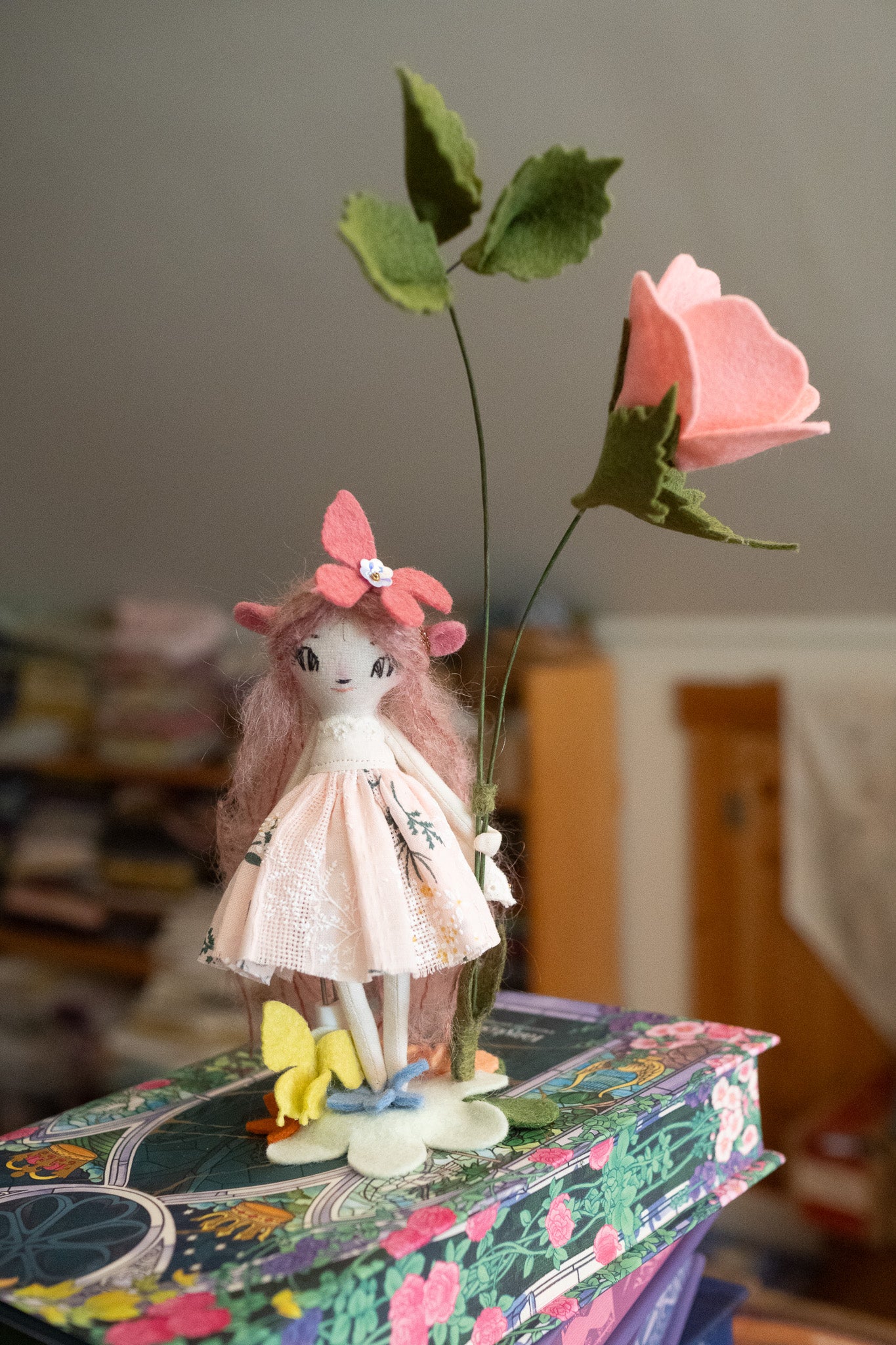 rosie wee pixie