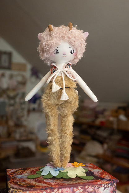 OOK doll stands for 14" dolls