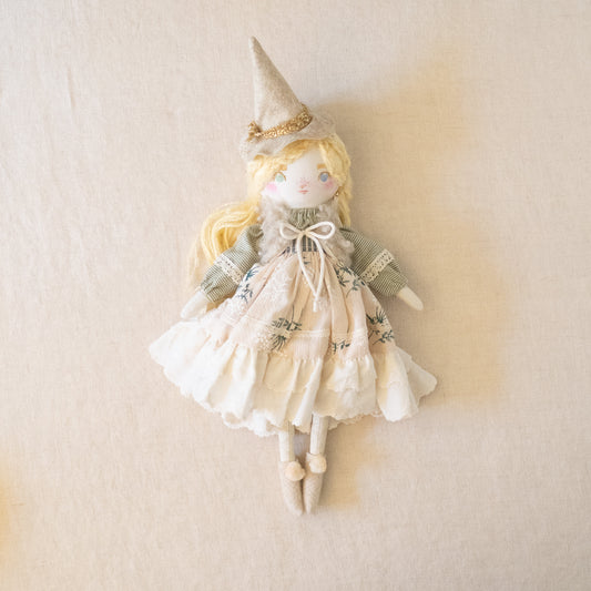 aurélie fairytale witch