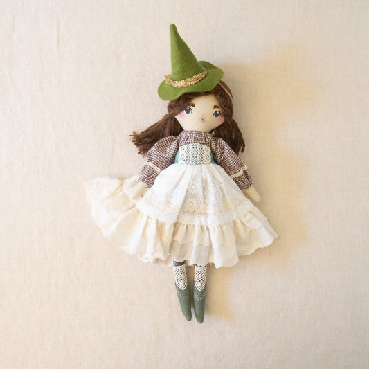 eléa fairytale witch