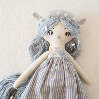 mist pixie (small flaw)