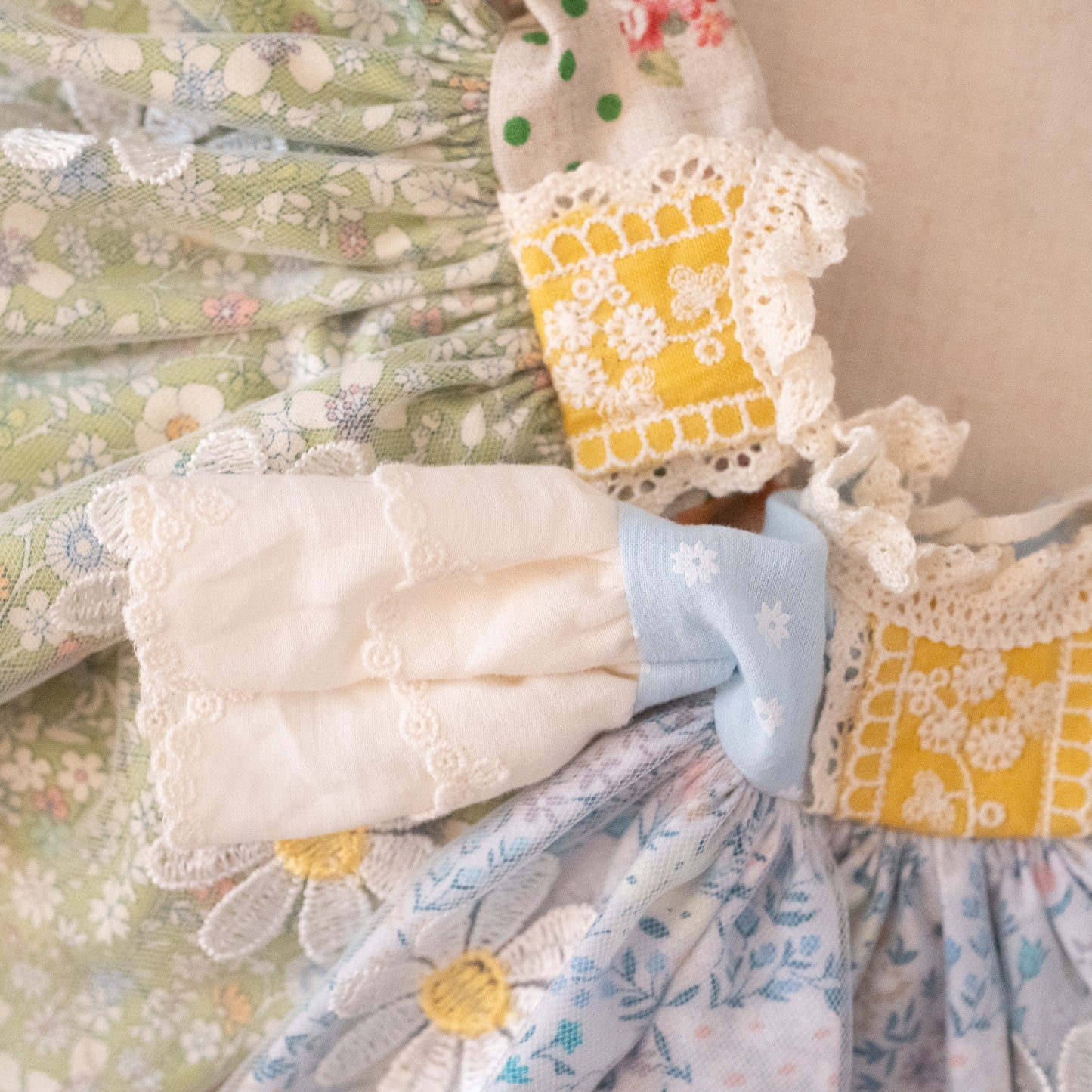 flutter sleeve day dress