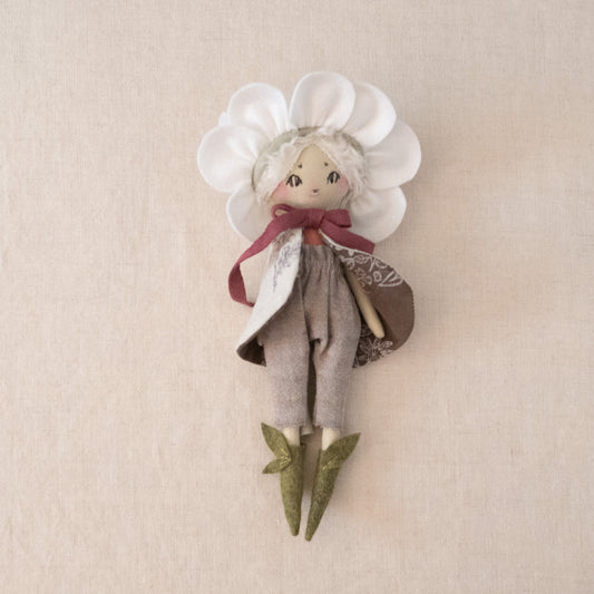 calla petal pixie