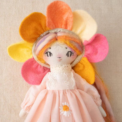 zinea flower petal pixie