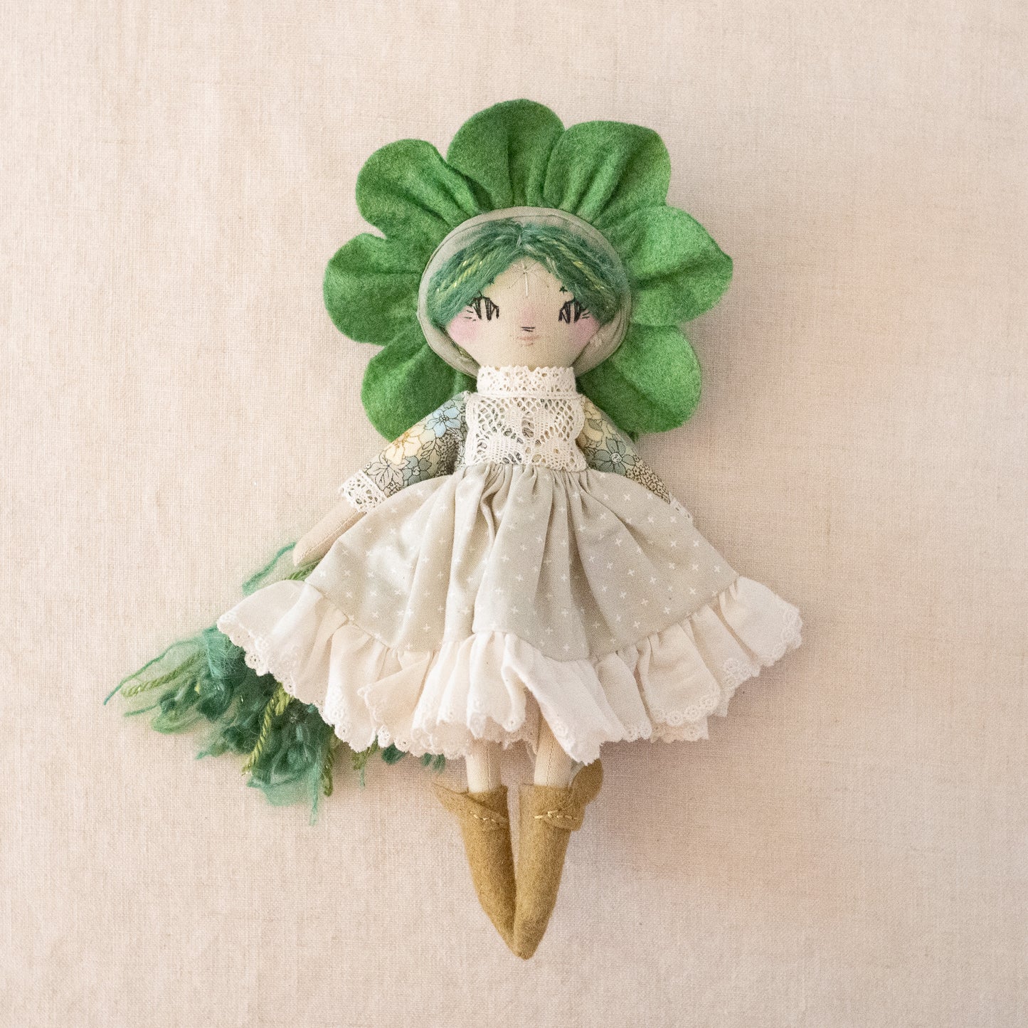 hellebore petal pixie