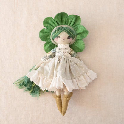 hellebore petal pixie