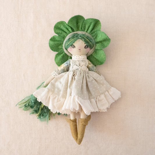 hellebore petal pixie